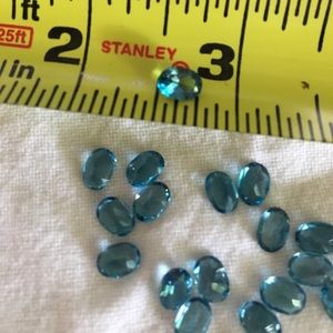 Blue topaz/aquamarine